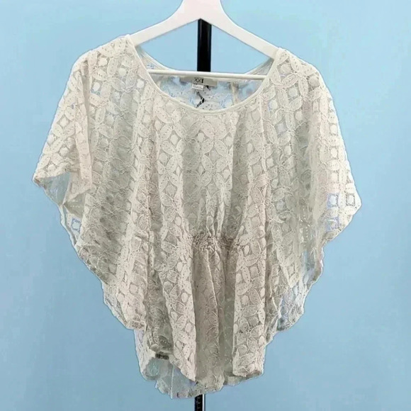 XXI LACE  TOP - Picture 1 of 3